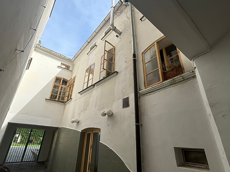 Prodej komerčního prostoru, 434 m² (4 z 21)