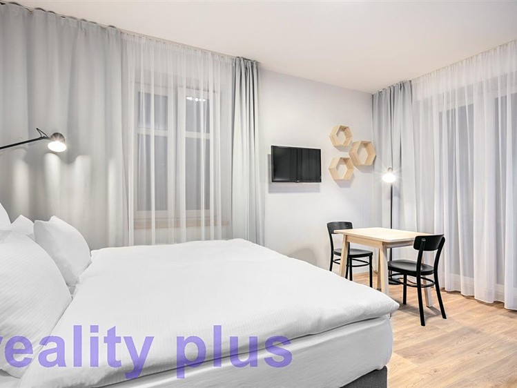 Квартира 1+kk в оренду, 36 м² (1 з 10)