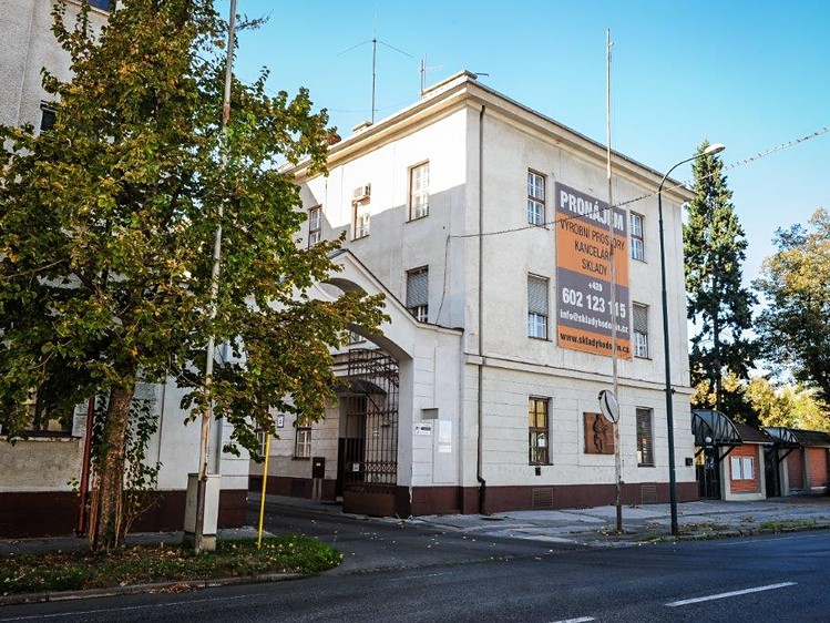 Комерційне приміщення в оренду, 490 м² (26 з 26)