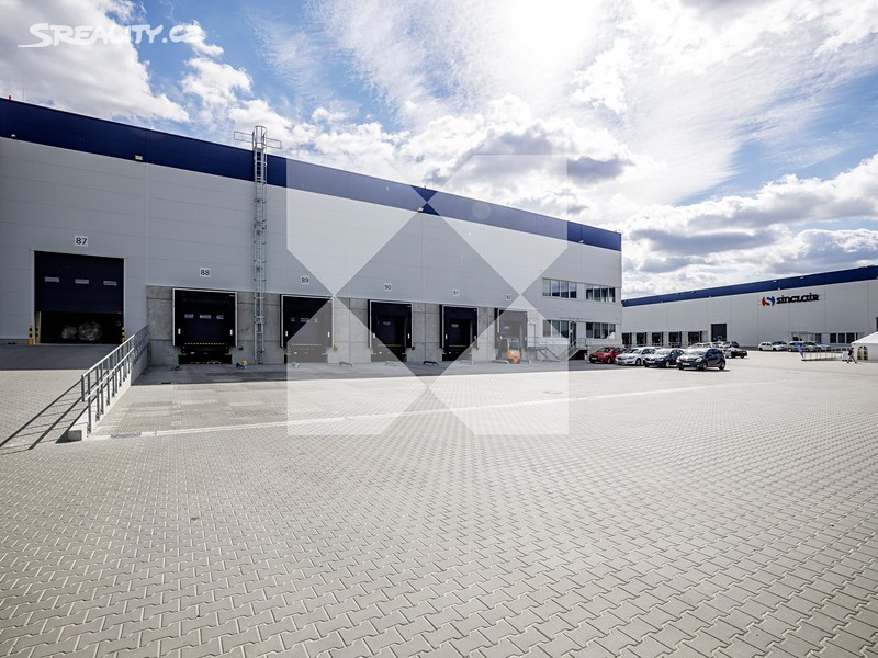 Pronájem skladového prostoru 4 300 m² – pohled 2