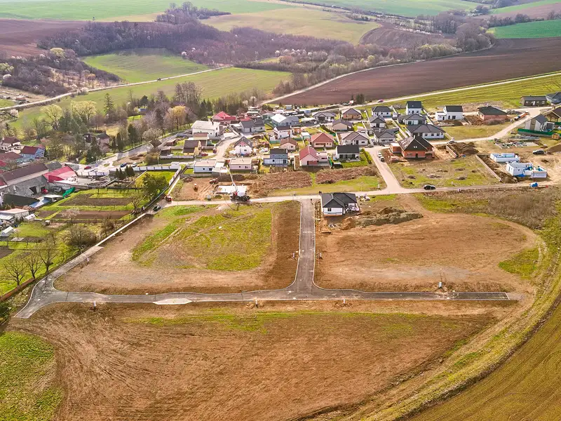 Prodej stavebního pozemku 913 m², Medlovice – náhled fotky 1