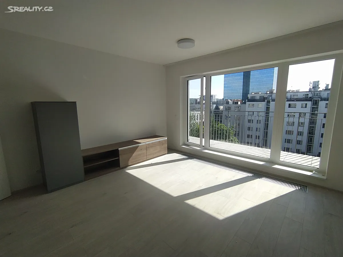 Pronájem bytu 2+kk 55 m² – pohled 5
