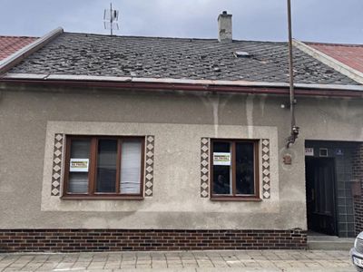 Prodej rodinného domu 90 m², pozemek 185 m²