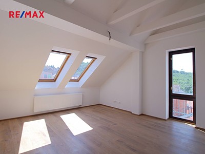 Real Estate Image