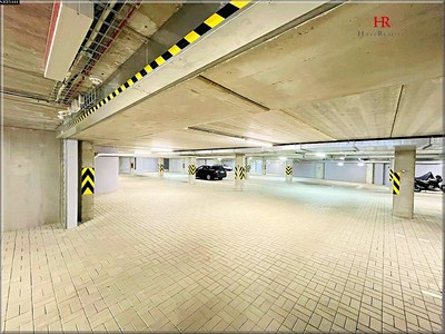 Prodej garážového stání 13 m²