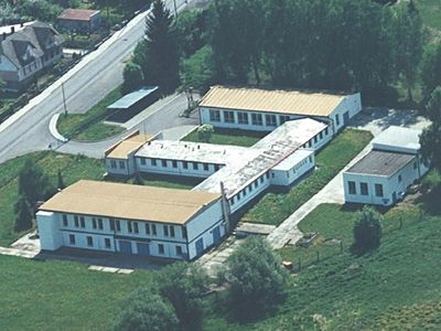 Prodej výrobní haly, prostoru 1796 m²