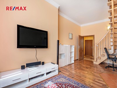 Real Estate Image