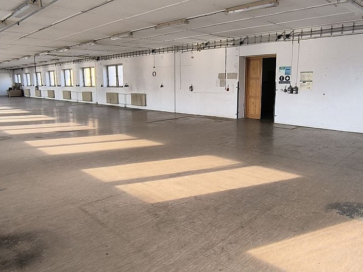 Pronájem komerčního prostoru, 390 m² (5 z 5)