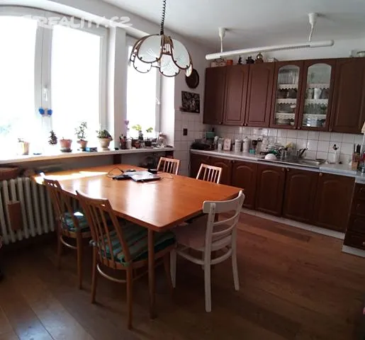 Pronájem bytu 3+kk 84 m² – pohled 3