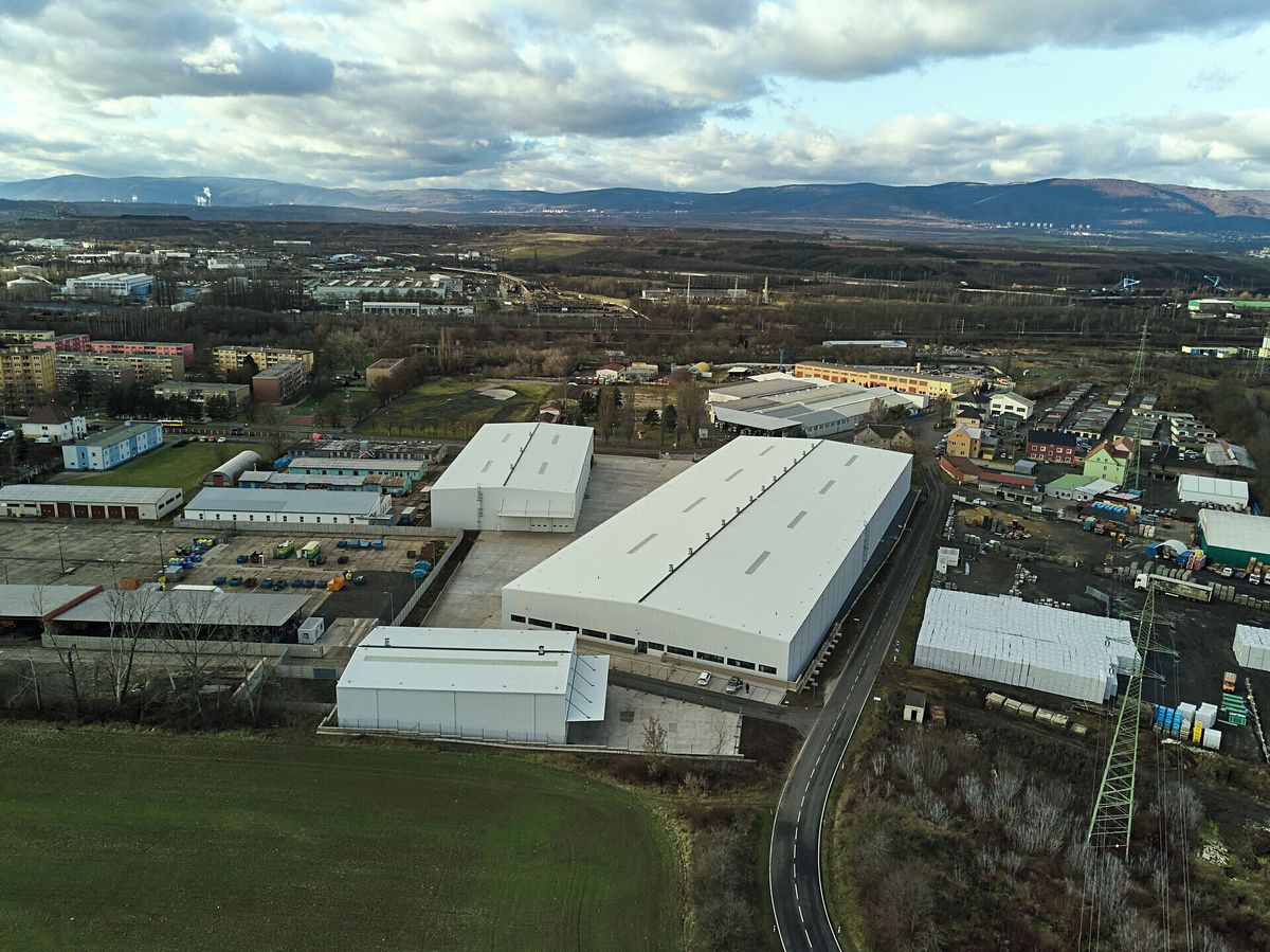 Prodej skladového prostoru 13211 m² – fotografie 3