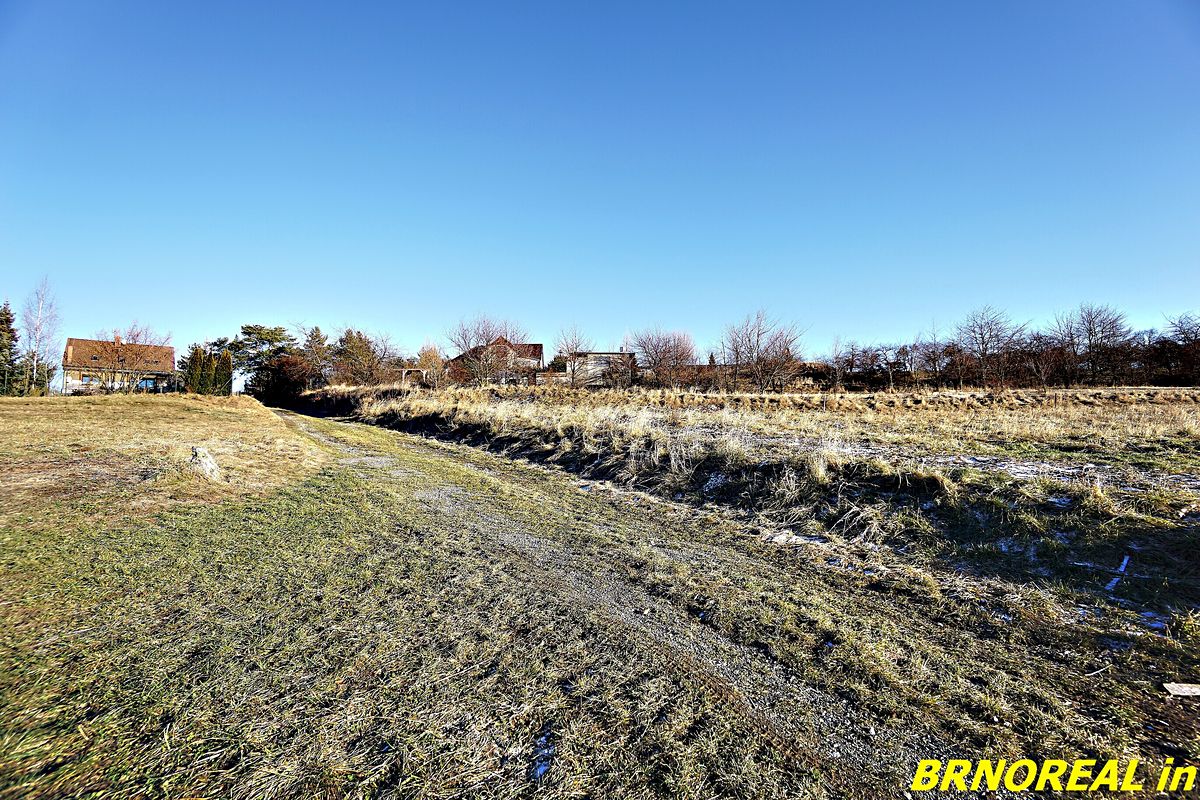 Prodej stavebního pozemku 3891 m² – fotografie 3
