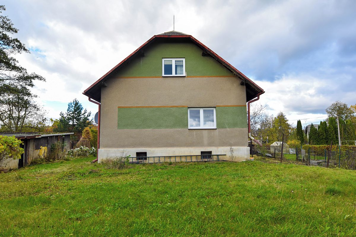 Prodej rodinného domu 100 m², pozemek 1206 m² – fotografie 2