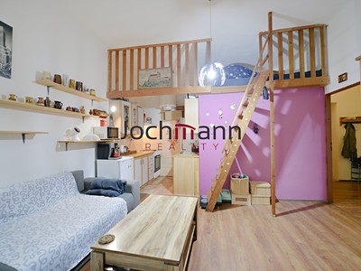 Real Estate Image