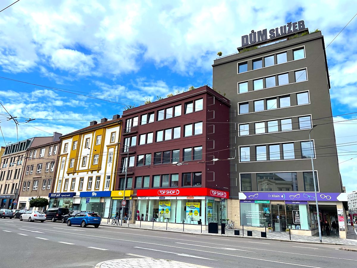 Pronájem obchodního prostoru 90 m²
