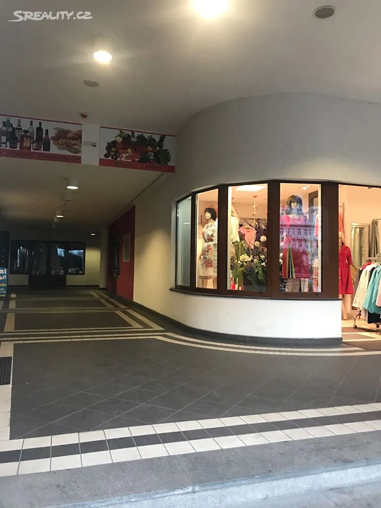 Prodej obchodního prostoru 27 m²