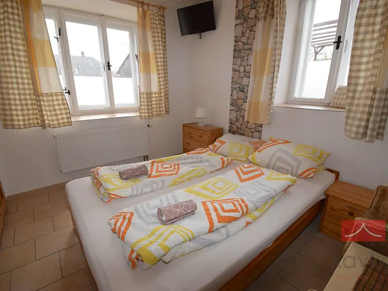 Prodej apartmánů 987 m², Oudoleň – náhled fotky 1