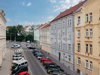 https://d18-a.sdn.cz/d_18/c_img_QL_Jw/FWJCc0.jpeg?fl=res,400,300,3|shr,,20|jpg,90 image