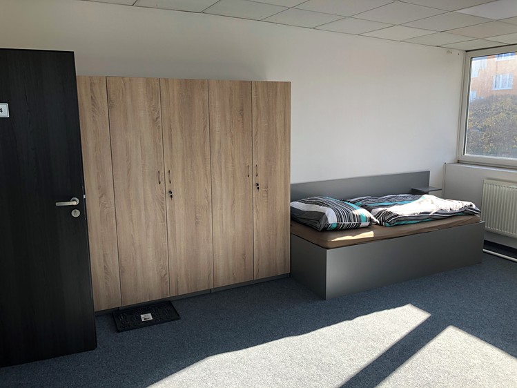 Комерційне приміщення в оренду, 220 м² (13 з 18)