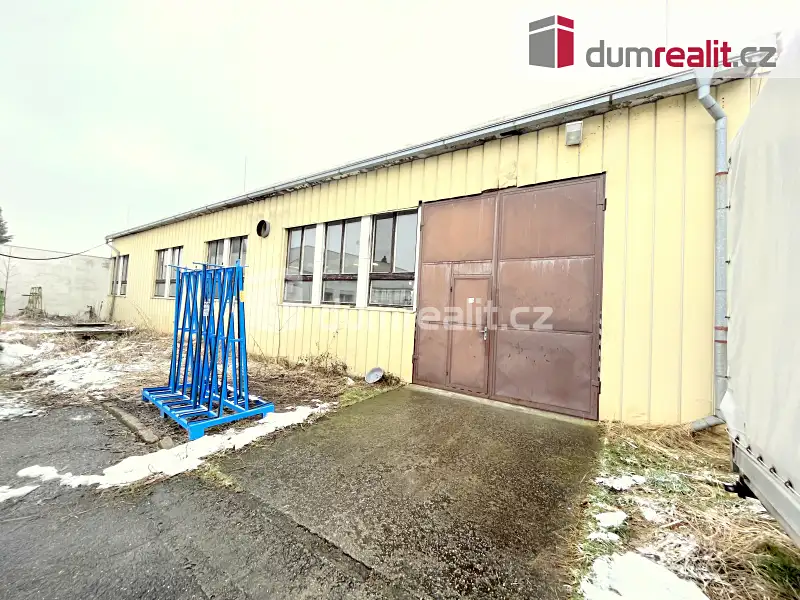 Pronájem výrobní haly, prostoru 913 m², Třeboň – náhled fotky 3