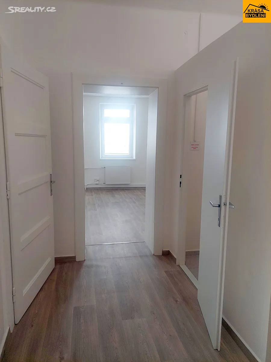 Pronájem kanceláře 75 m² - Widok 5