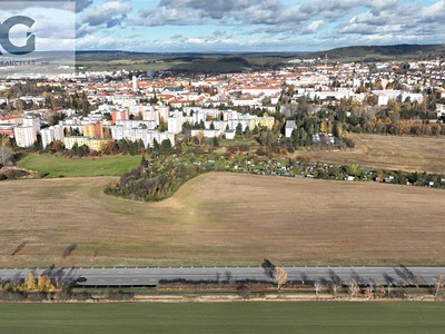 Prodej  stavebního pozemku 9 304 m²