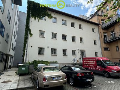 Prodej obchodního prostoru 455 m²