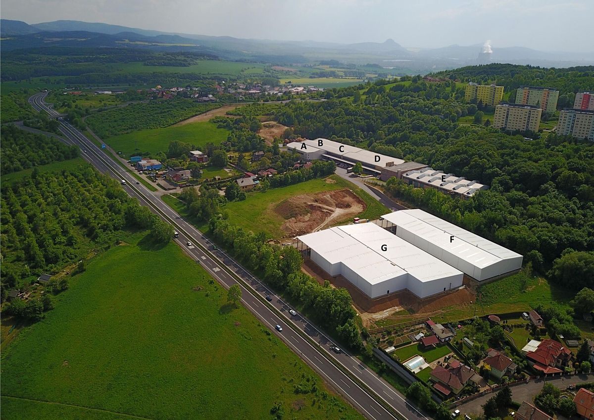 Pronájem skladového prostoru 15109 m² – fotografie 2