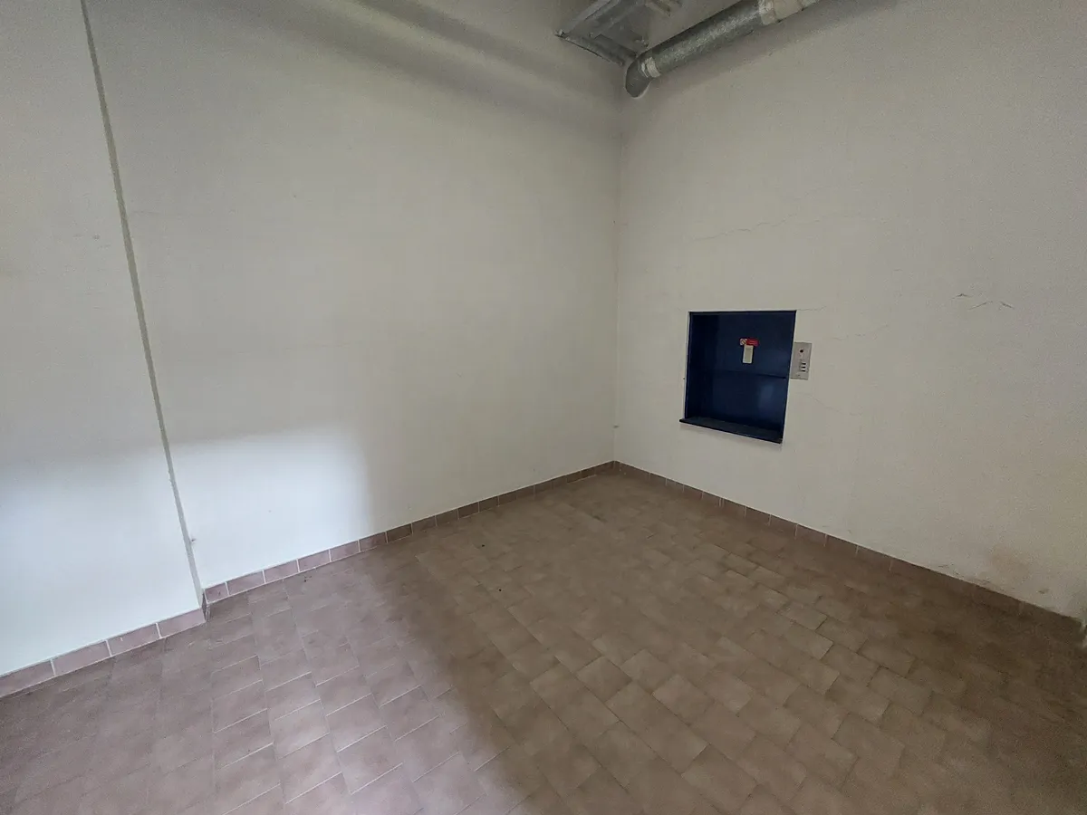 Pronájem skladového prostoru 15 m²