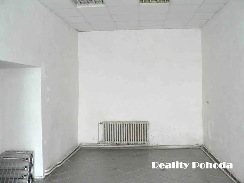 Pronájem obchodního prostoru 200 m², Prostějov – náhled fotky 3