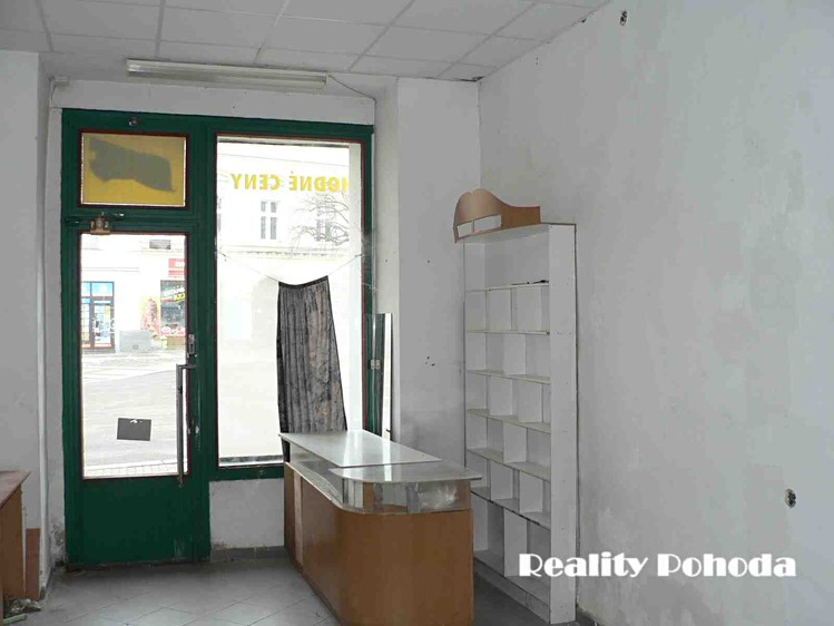 Комерційне приміщення в оренду, 200 м² (10 з 11)