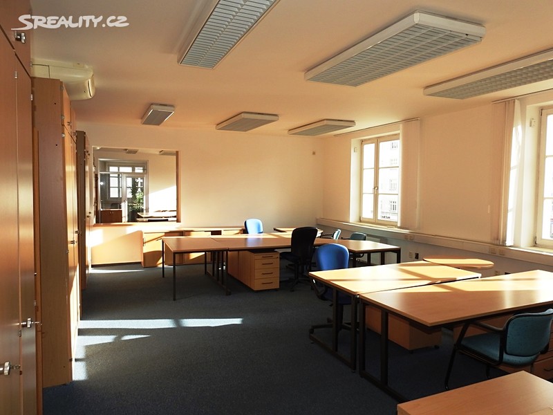 Pronájem kanceláře 50 m² – pohled 4