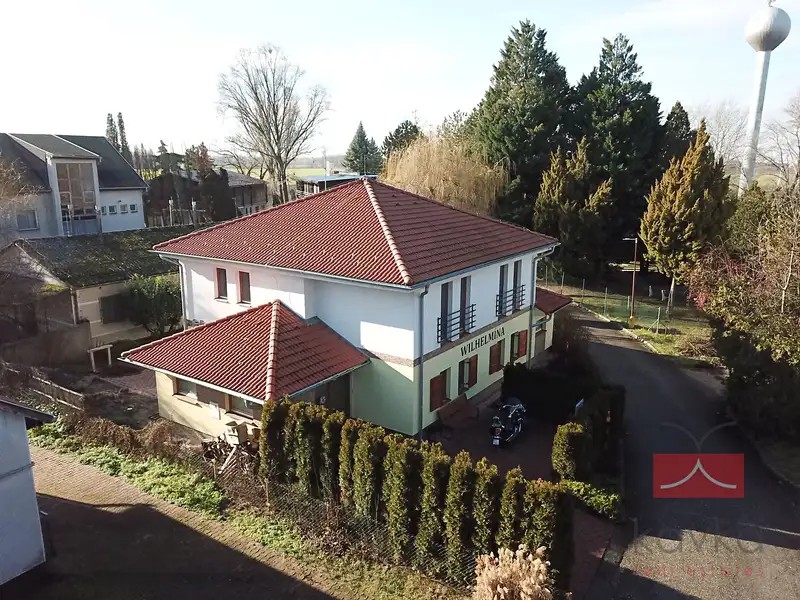 Prodej ubytovacího zařízení 252 m², Patince – náhled fotky 1