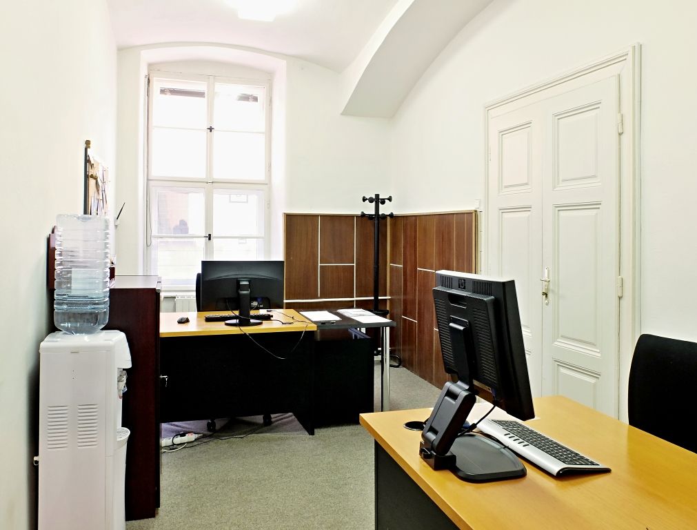 Pronájem kanceláře 55 m² – fotografie 2