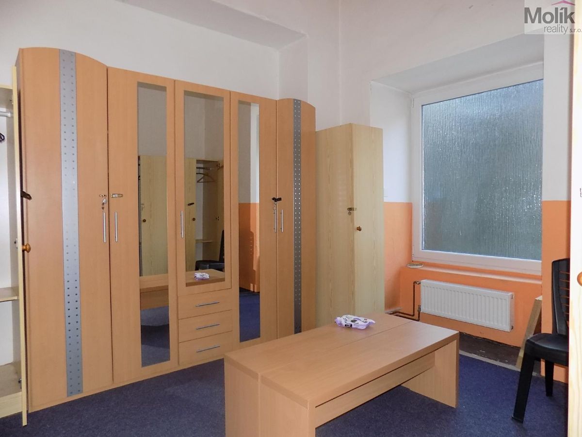 Pronájem skladového prostoru 600 m² – fotografie 2