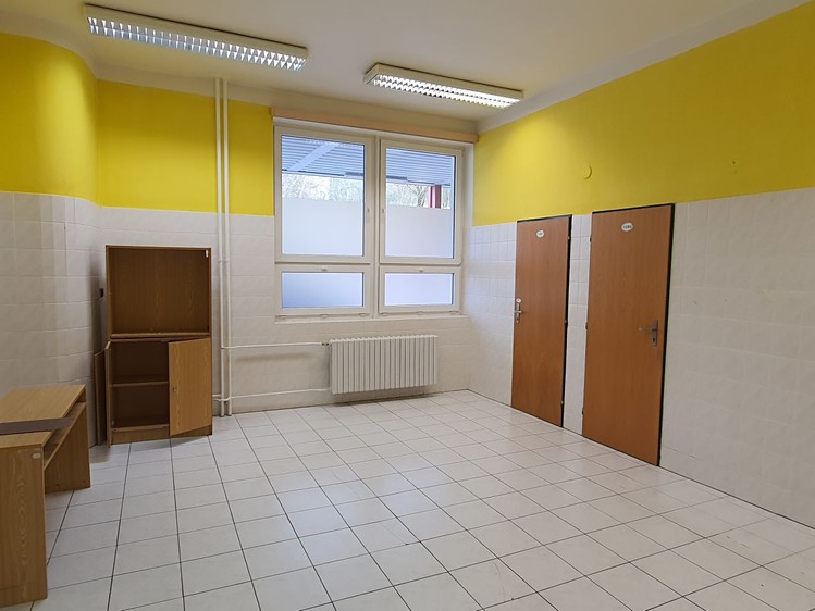 Gewerbefläche zur Miete, 54 m² (2 von 10)