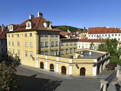 https://d18-a.sdn.cz/d_18/c_img_QM_Kd/pD6BMur.jpeg?fl=res,400,300,3|shr,,20|jpg,90 image