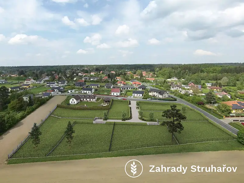 Prodej stavebního pozemku 921 m², Struhařov – náhled fotky 1