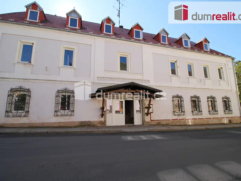 Prodej činžovního domu 1385 m², Lázně Kynžvart – náhled fotky 1