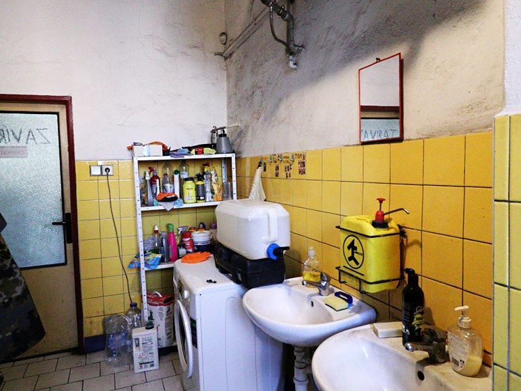 Комерційне приміщення на продаж, 327 м² (11 з 18)