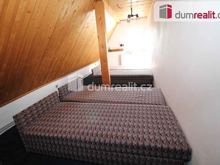 Prodej komerčního prostoru, 1 385 m² (26 z 34)