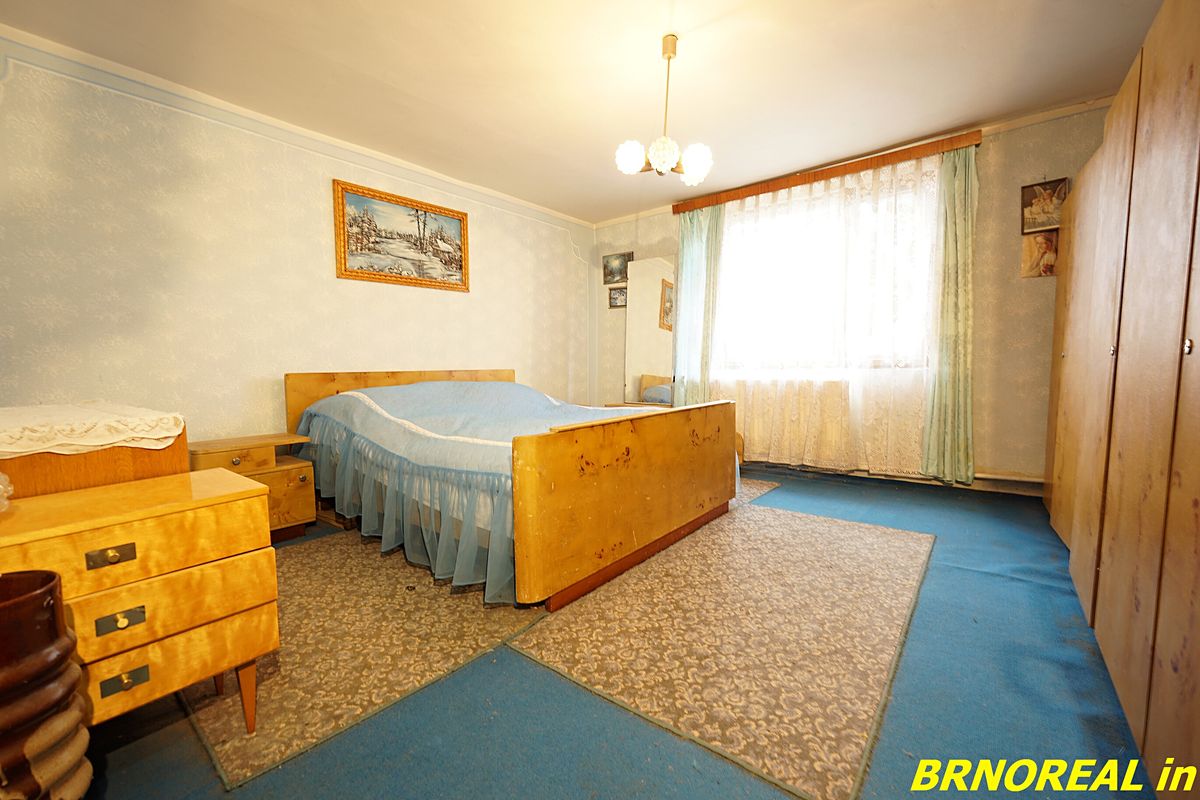Prodej rodinného domu 192 m², pozemek 309 m² – fotografie 2
