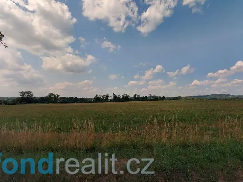 Prodej pozemku 17515 m², Dříteň – náhled fotky 3