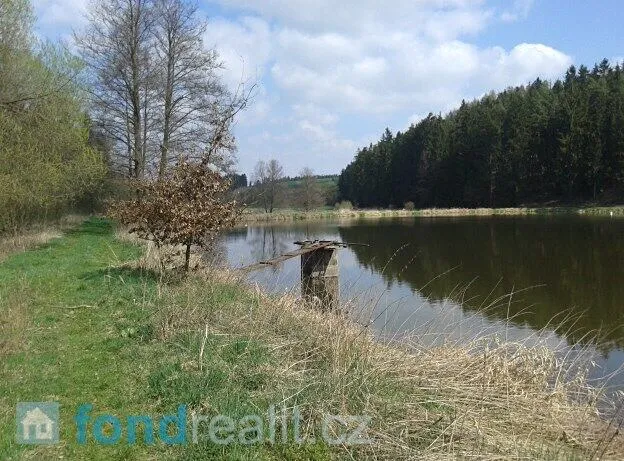Prodej pozemku 4724 m²