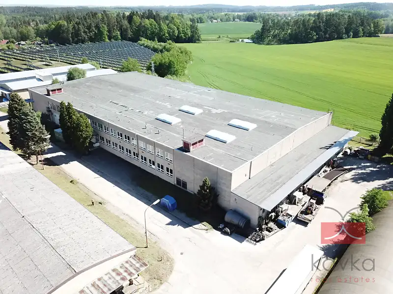 Pronájem komerční nemovitosti 1850 m², Jindřichův Hradec – náhled fotky 1
