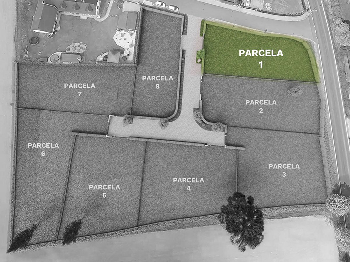 Prodej stavebního pozemku 1000 m² – fotografie 3