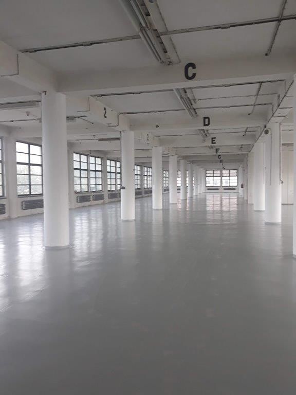 Pronájem skladového prostoru 1109 m² – fotografie 3
