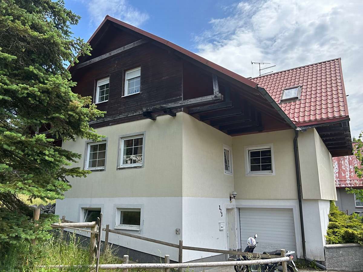Dražba rodinného domu 246 m², pozemek 776 m², Nové Hamry – fotka 1 z 3