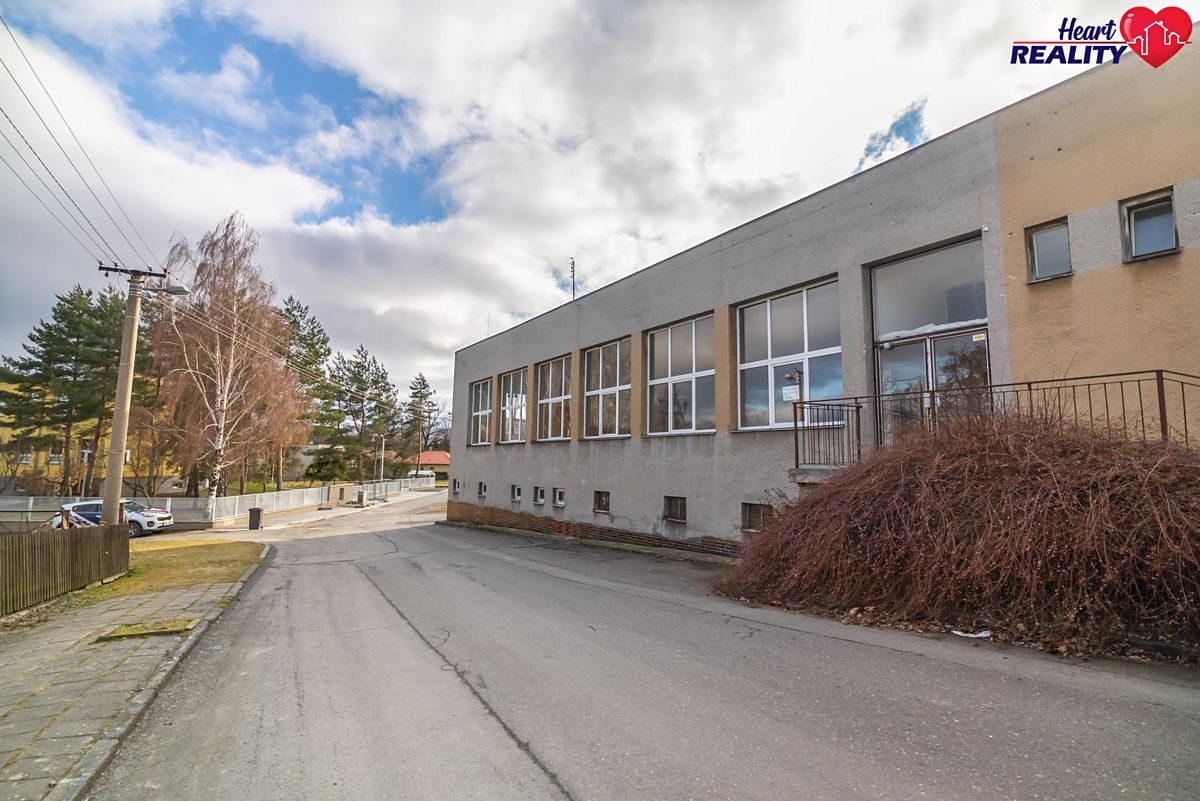 Prodej obchodního prostoru 360 m²