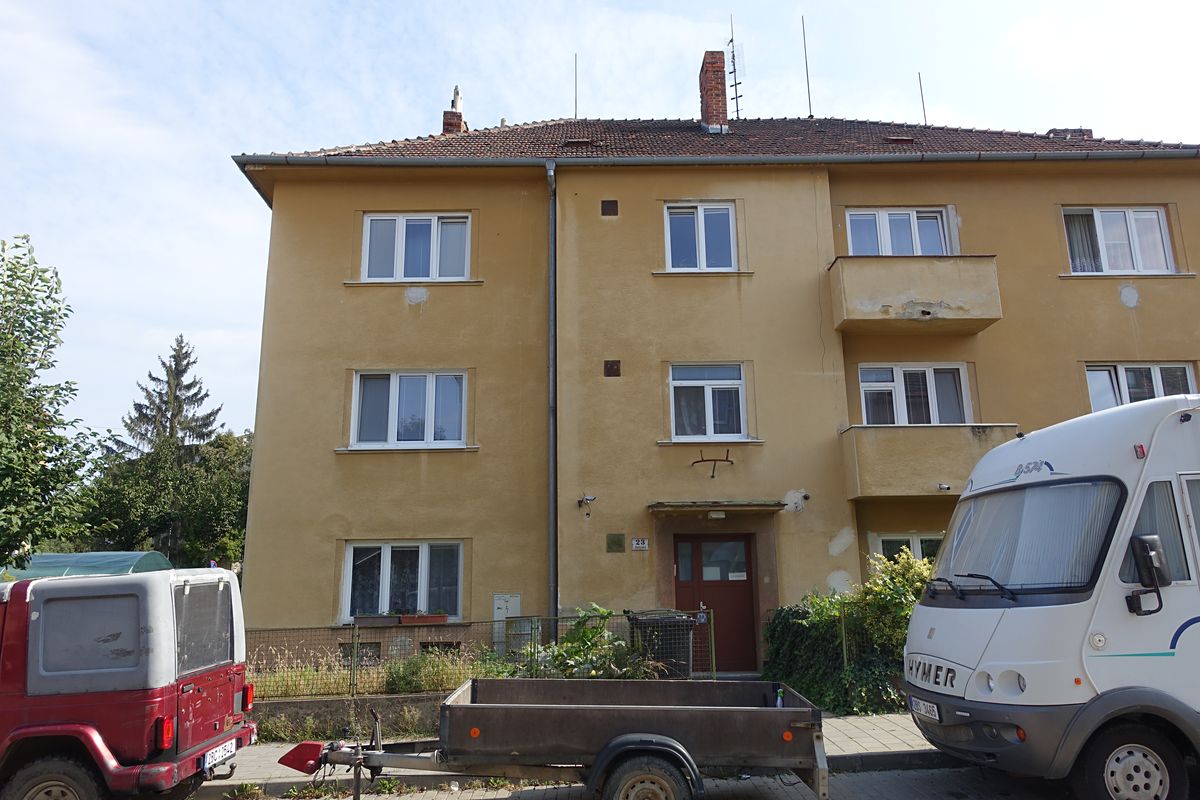 Pronájem bytu 1+1 48 m²