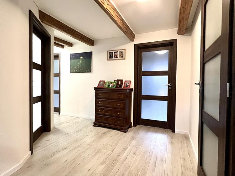 Будинок на продаж, 200 м² (18 з 40)